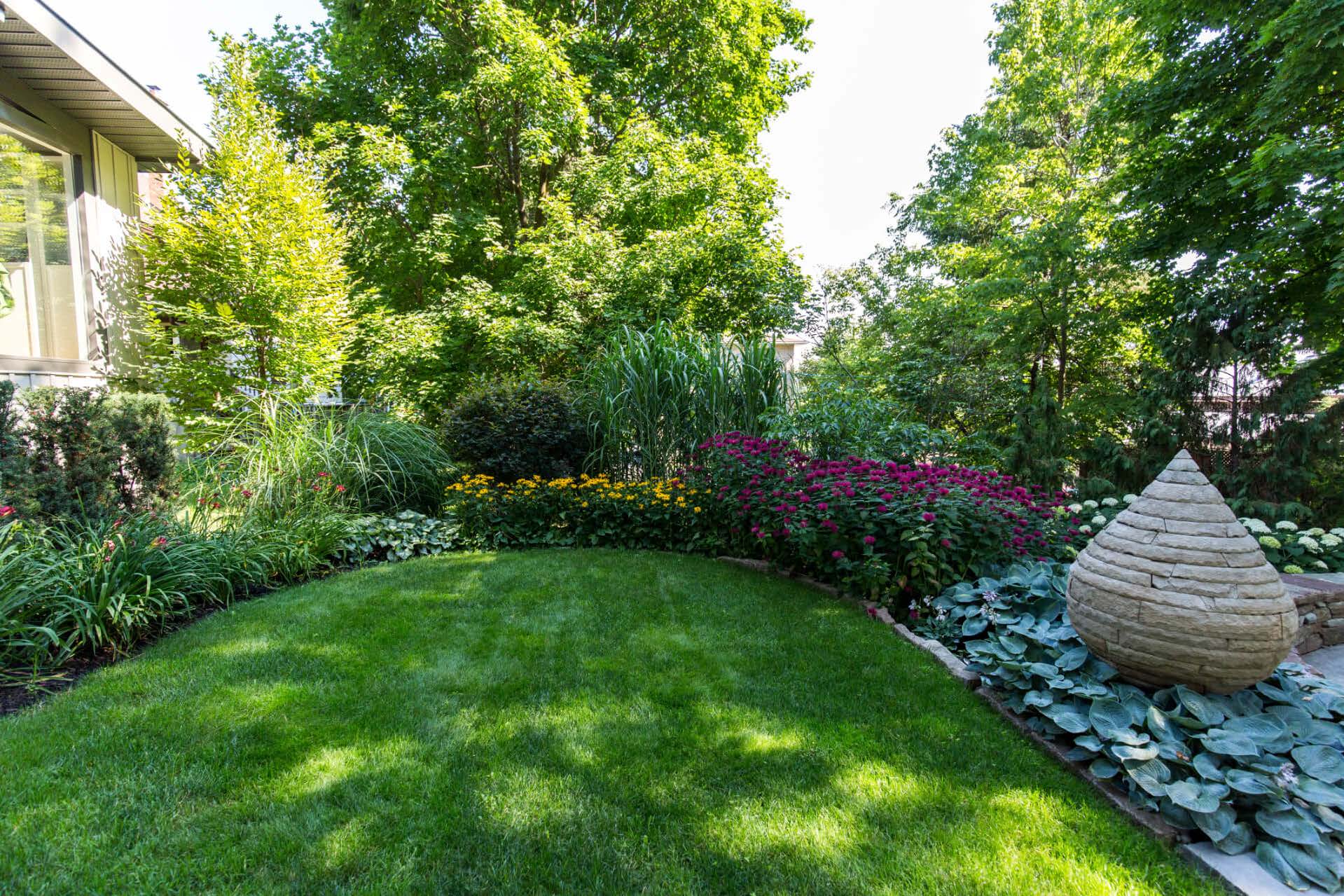 Common Landscaping Mistakes Neglecting Maintenance