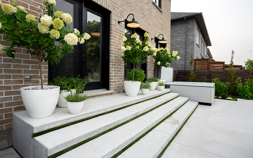 60424de89a1a9f013c98269d Cantilevered Concrete Steps Wide